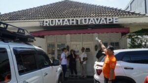 686f283369481-kos-diplomat-muda-kemlu-arya-daru-ditemukan-tewas-dilakban-saat-olah-tkp_665_374