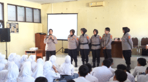 90101237d9e8aaf1ba04a8471651e6cb