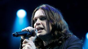 ozzy-osbourne-tampil-di-festival-hultsfred-15-juni-2007-1753227334103_169