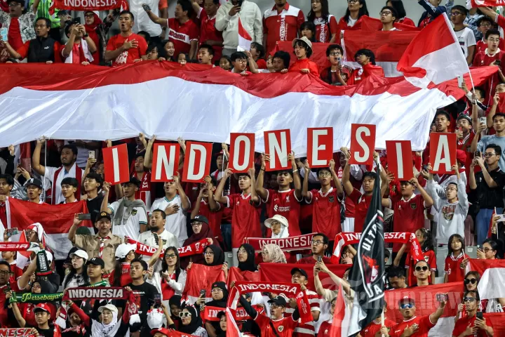 suporter-timnas-4171575911