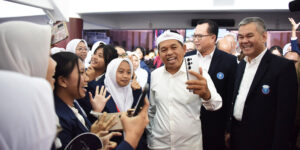Sambut-Mahasiswa-Baru-IPB-University-KDM-Pemprov-Jabar-Siapkan-30-Miliar-untuk-Beasiswa-Sampai-S3