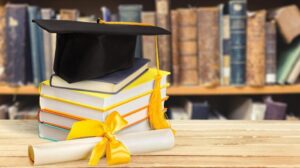 ilustrasi-beasiswa-kuliah_169