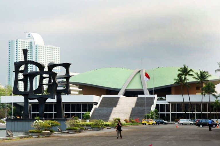large_gedung_DPR_e51b0673f7