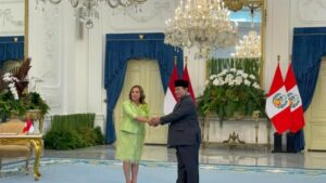 presiden-prabowo-sambut-presiden-peru-di-istana-rolandodetikcom-1754883022595_169