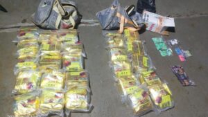 bareskrim-polri-menangkap-kurir-narkoba-dan-menyita-10-bungkus-sabu-di-tanjung-priok-jakut-1759111920928_169