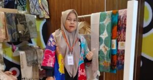 image_bank_2025_09_08_141615.160-kisah-majenah-membangun-lubung-batik-2m-cinta-warisan-budaya-dari-tarakan-1