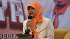 007440300_1760432071-Anggota_Badan_Legislasi__Baleg__DPR_Reni_Astuti