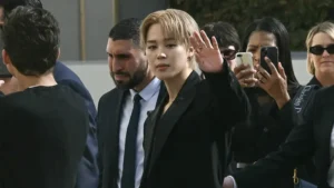 015356200_1759377430-000_77D622Z