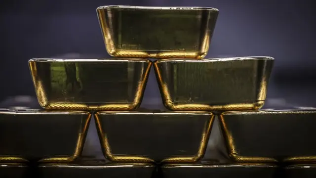 075313700_1657837181-Harga_Emas_Hari_Ini