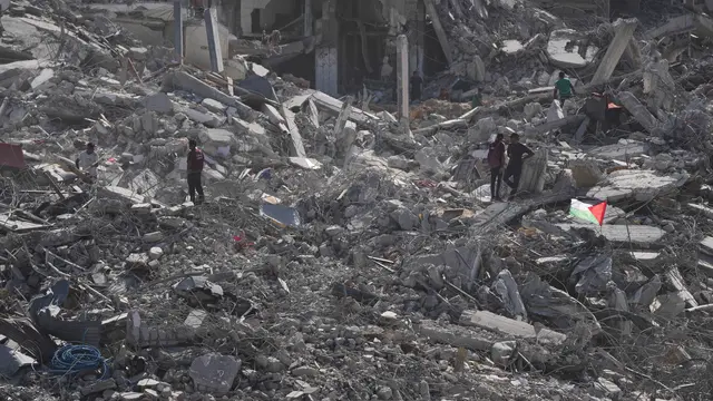 092273900_1760245991-2