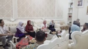 9b483dc7-29bc-4634-85aa-3bf204278fc6