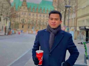 Agung_Surahman_645d353734