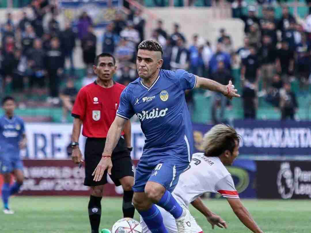 Cristian_Gonzales_PSIM_Yogyakarta_11zon_42b723af22