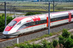 KCIC_400-5_with_Whoosh_logo