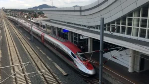 KPK-Imbau-Mahfud-MD-Segera-Laporkan-Dugaan-Mark-Up-Biaya-Proyek-Kereta-Cepat-Whoosh.jpg-1200x675