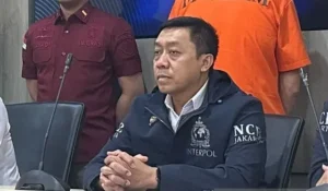 medium_Sekretaris_NCB_Interpol_Indonesia_Brigjen_Pol_Untung_Widyatmoko_1_6518fefd5d