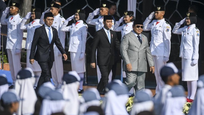 momen-presiden-prabowo-pimpin-upacara-hari-kesaktian-pancasila-di-lubang-buaya-1759289413350_169