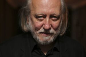 novel_sastra_2ea03bb47b