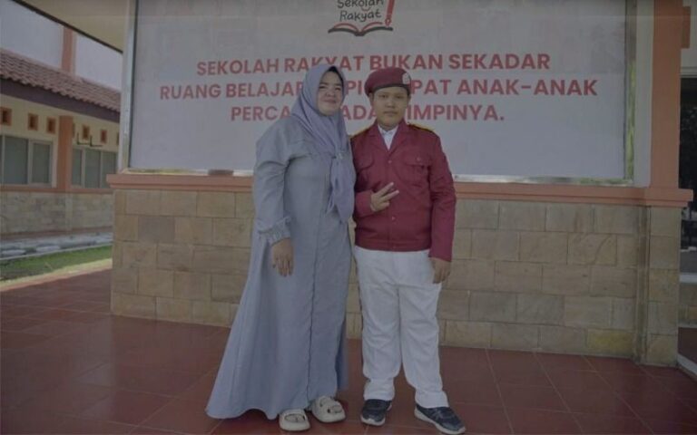 photostudio_1760668986497_3fa83c294a