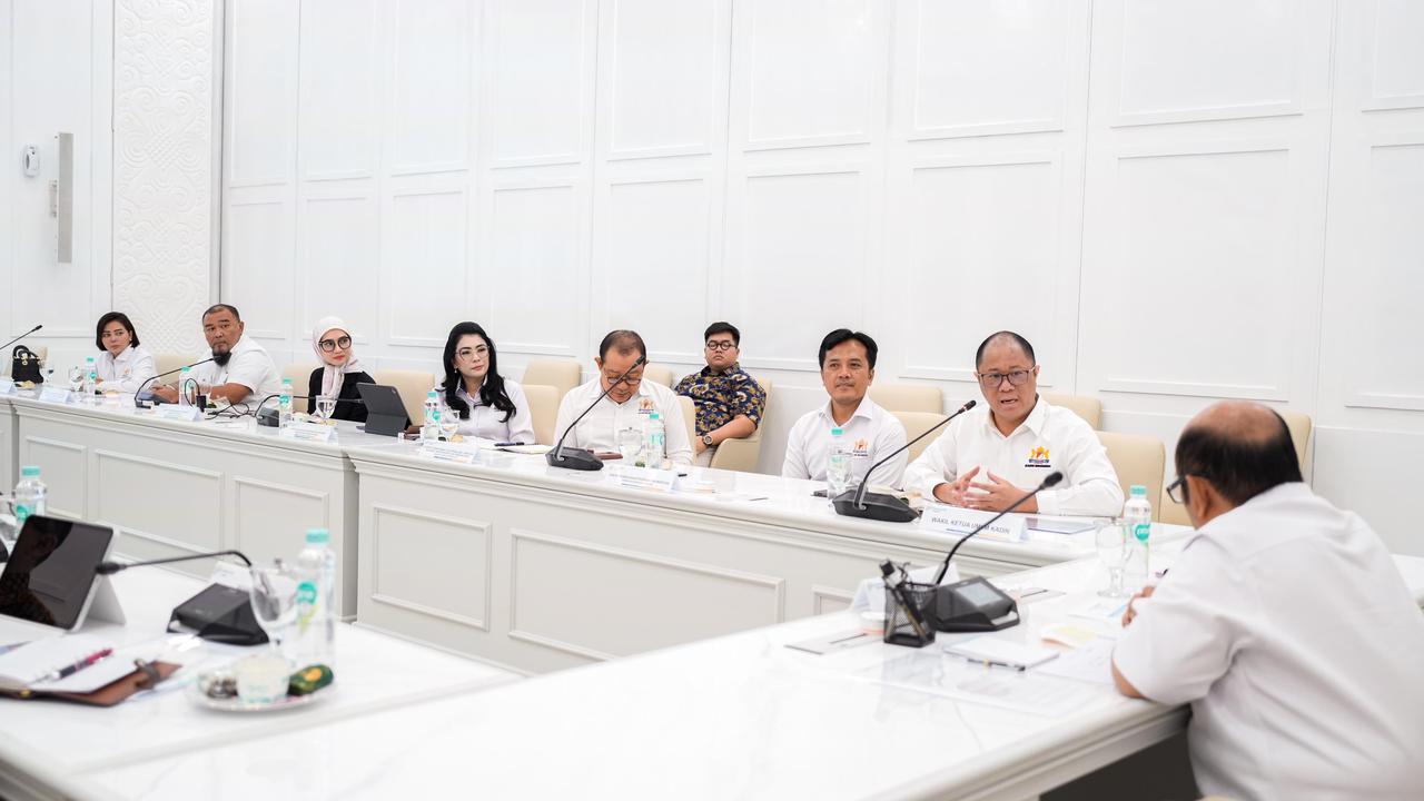 041533200_1762743707-WKU_Kadin_Indonesia_Bidang_Perencanaan_Pembangunan_Nasional__Bippenas-Kadin_Indonesia___Bayu_Priawan_Djokosoetono