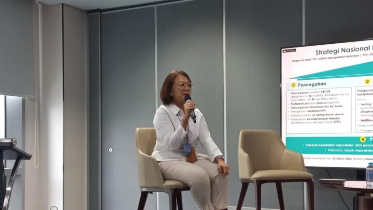 073946500_1764082186-WhatsApp_Image_2025-11-25_at_21.36.00_0cc23708