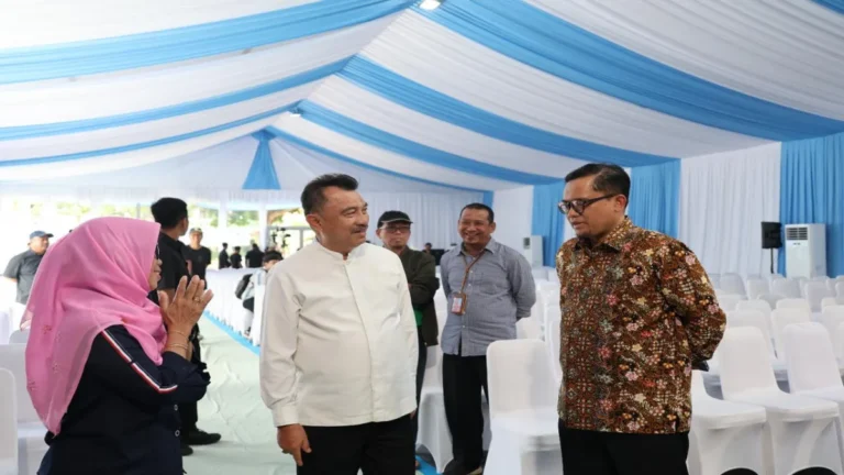 1200px_f6b5835a21ce89ed617aaeacc8c105ce