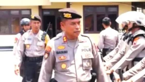 AKBP-BASUKI-PANIK-Keluarga-dosen-muda-Universitas