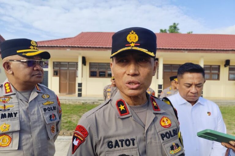 Kapolda_Papua_Barat_Daya_Brigjen_Gatot_227bb4edf3