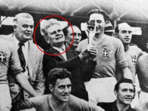 Vittorio_Pozzo_merupakan_pelatih_dengan_gelar_Piala_Dunia_terbanyak_009fa06717