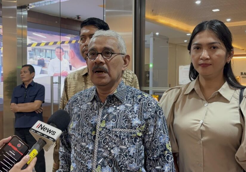 arya_daru-xdKq_large