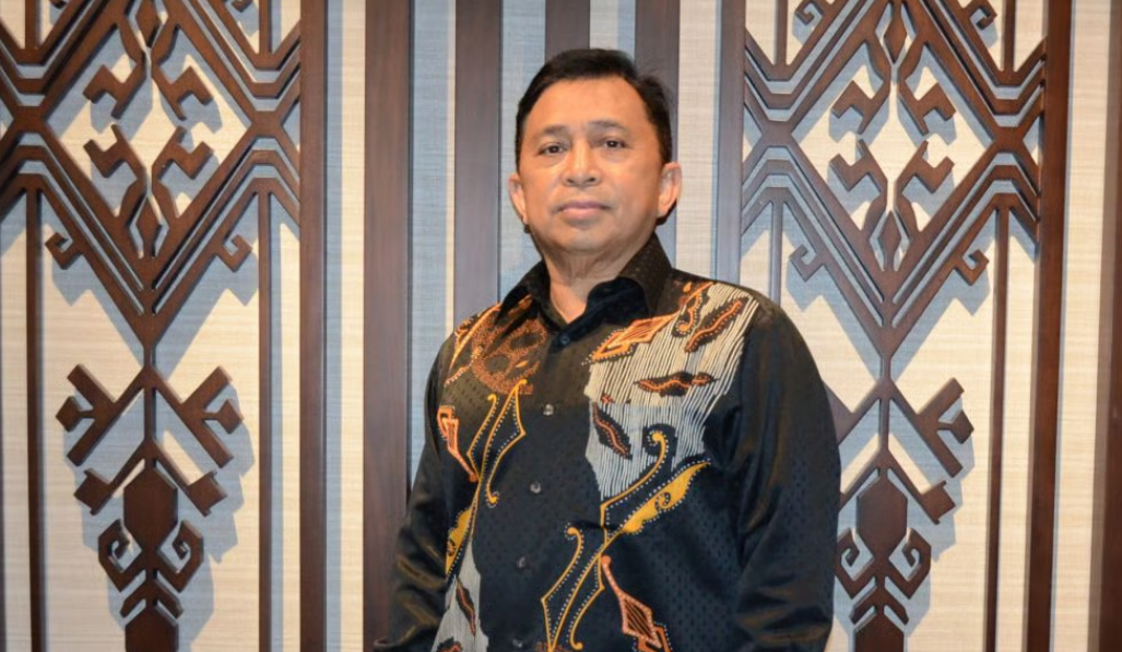 halim-kalla-jadi-tersangka-dugaan-korupsi-pltu-1-kalbar-bersama-mantan-dirut-pln-06102025-171457