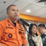 image_bank_2025_11_27_231651.548-basarnas-kerahkan-personel-ke-aceh-sumut-lewat-laut-akses-darat-terputus-akibat-bencana-1