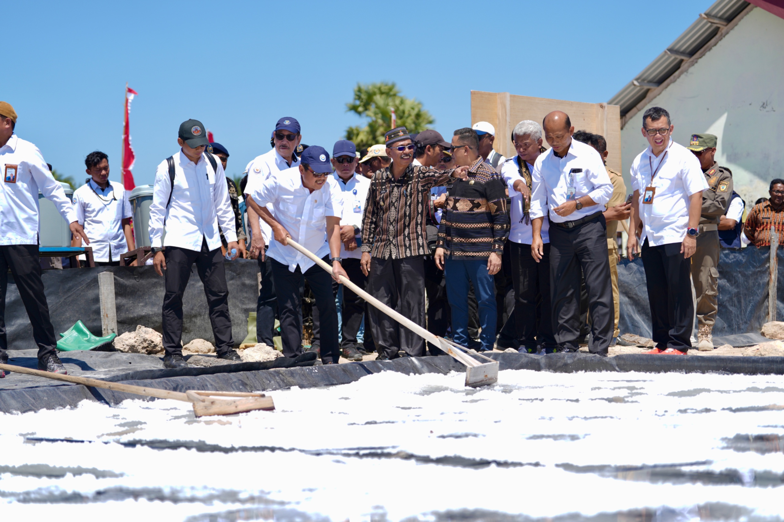 kkp-optimistis-garam-sabu-raijua-mampu-topang-kebutuhan-nasional