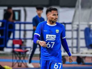 large_Saddil_Ramdani_11zon_b60776cf8f