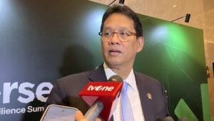 purbaya_thrifting_85d942da18